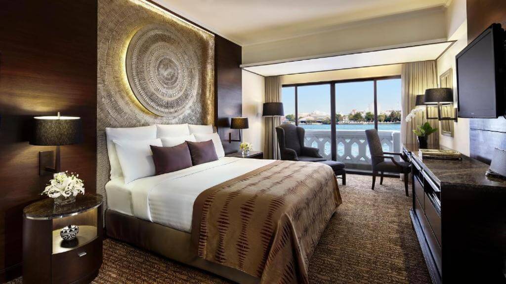 รวม 12 โรงแรมริมแม่น้ำเจ้าพระยา 5 ดาว ที่สวยที่สุดในกรุงเทพ!